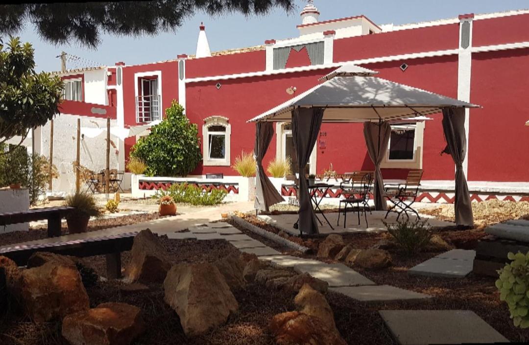 Guest House Almeixar 알만실 외부 사진