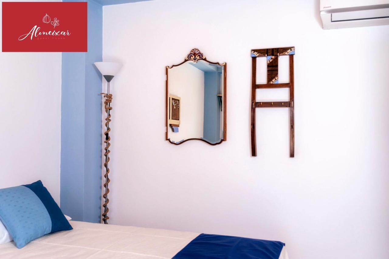 Guest House Almeixar 알만실 외부 사진