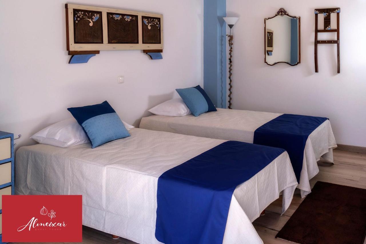 Guest House Almeixar 알만실 외부 사진