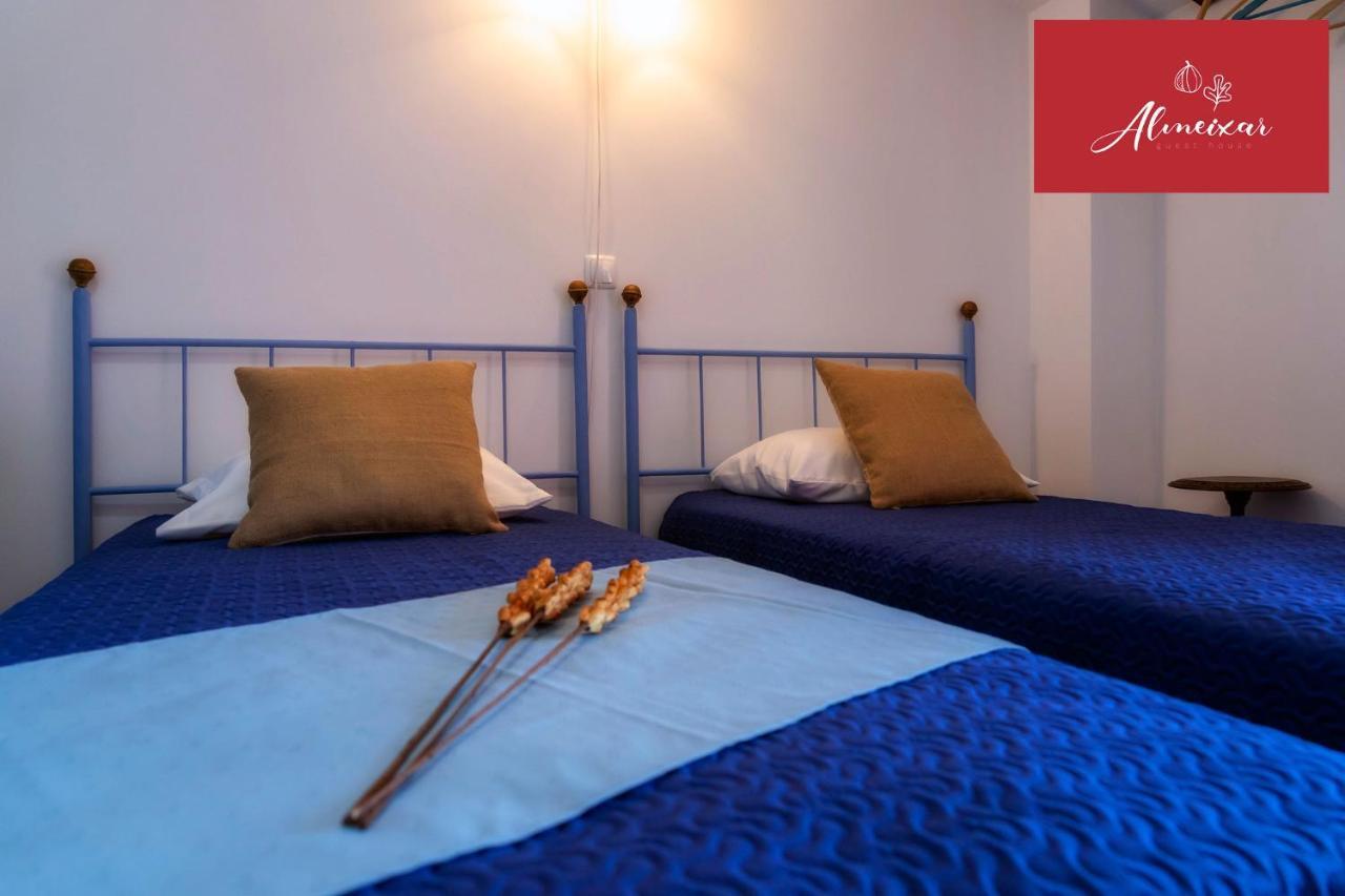 Guest House Almeixar 알만실 외부 사진
