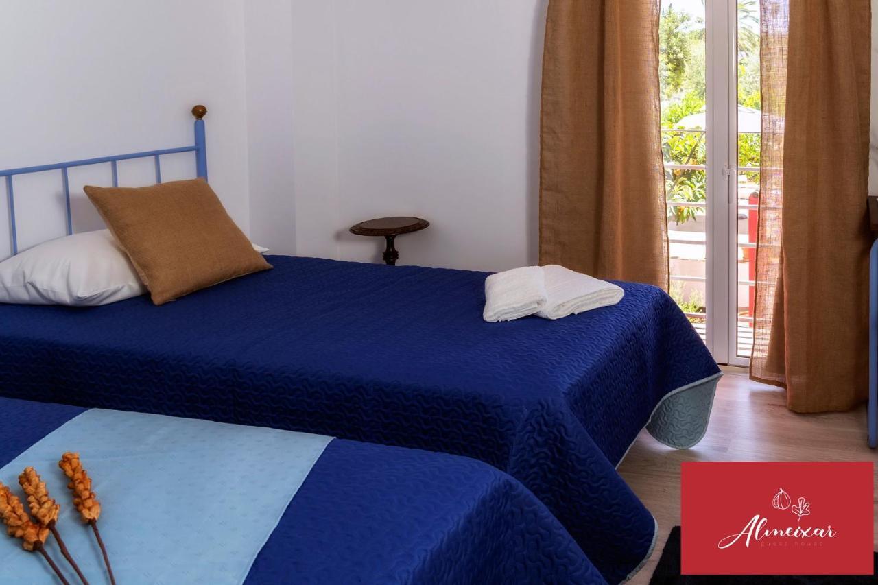 Guest House Almeixar 알만실 외부 사진